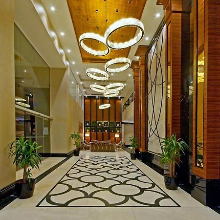 Ramada Zad Al Qasr Hotel Meca Exterior foto