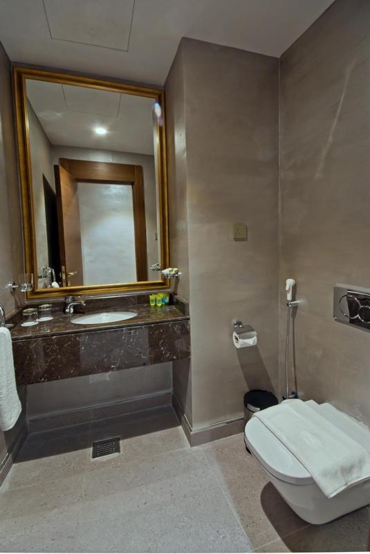 Ramada Zad Al Qasr Hotel Meca Exterior foto
